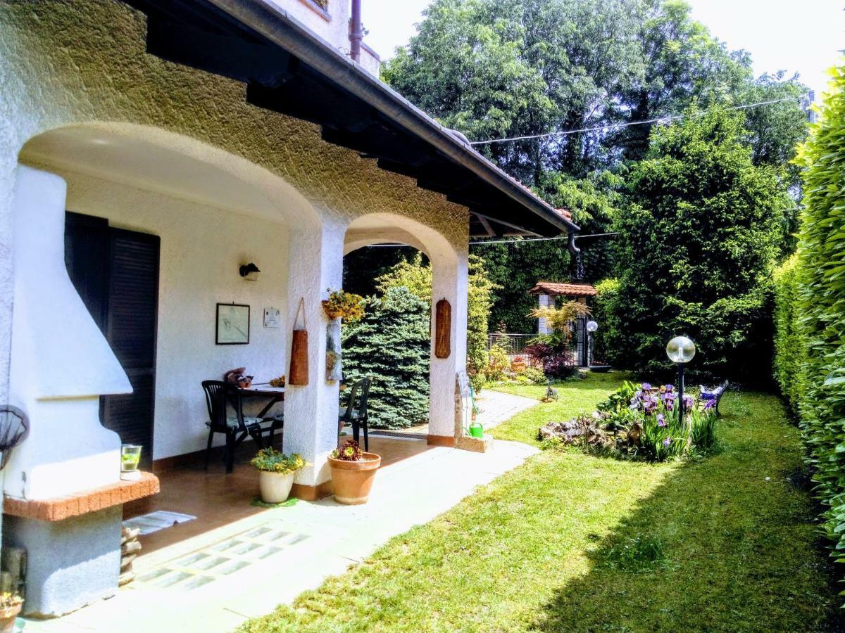 Il Laghetto Bed & Breakfast Torre Canavese Bagian luar foto